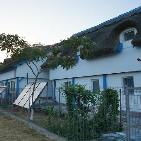 Guest house Casa Pescarului La Maxea *