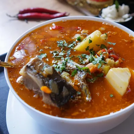 Casa Pescarului La Maxea